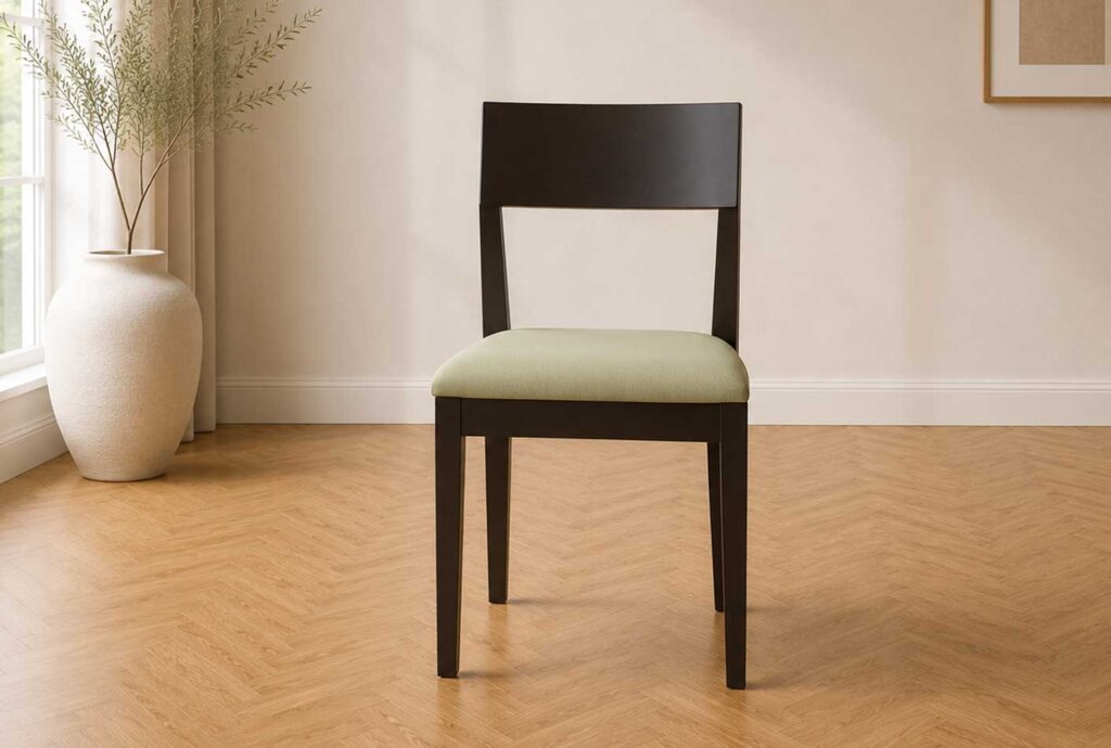 Jedilni stol 7830